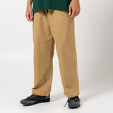 Seasonal Bottom Overlaid Knee Pant